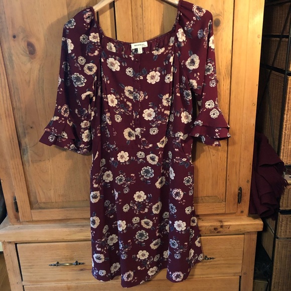 🌹🌹NWOT - Floral Dress Size 1X🌹🌹 - Picture 2 of 5